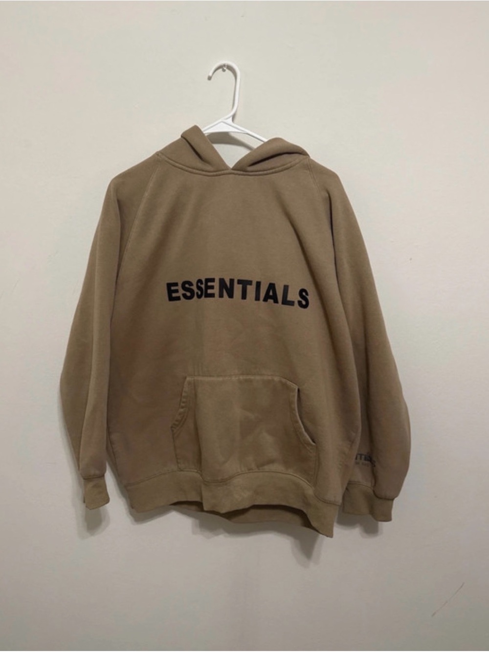 Essentials Fear of God beige hoodie